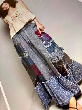 ❤️Hello Gorgeous! POL Printed Patchwork Embroidered Ruffled Skirt- Charcoal